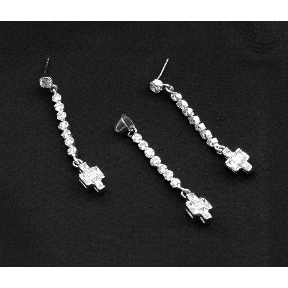 Fine Silver !! CZ Silver Pendant Set In Platinum Finish - Image 4